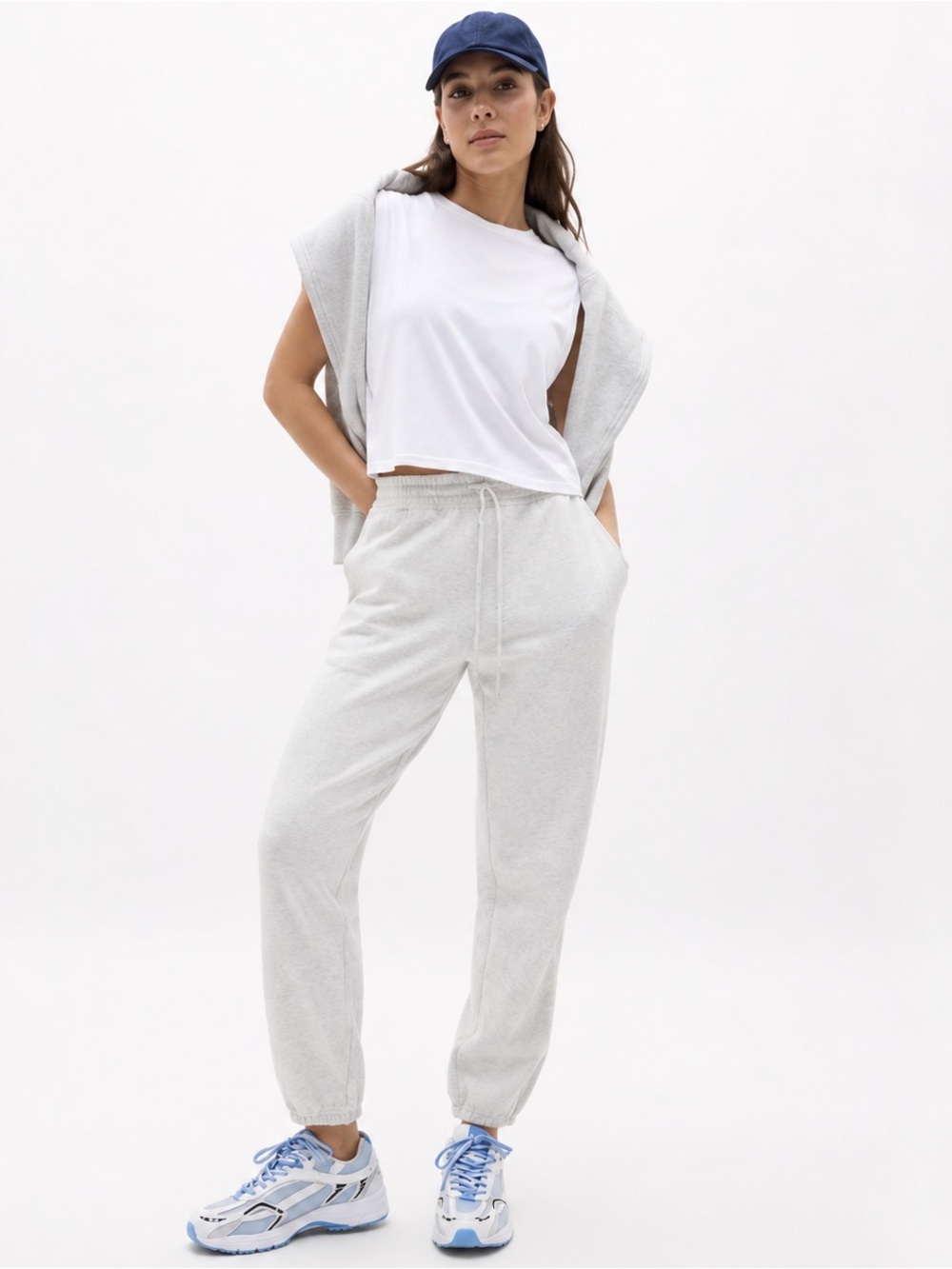 Athleta Forever Fleece High Rise Jogger Sweatpants Fog Grey Heather Size M